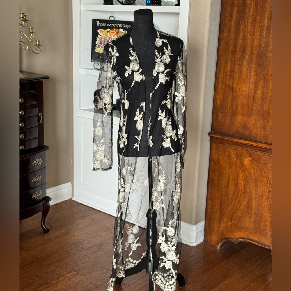 Trac Black‎ Sheer Metallic Embroidery Maxi Cardigan Duster